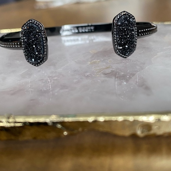 Kendra Scott Jewelry - Kendra Scott Elton Cuff Bracelet Black Drusy